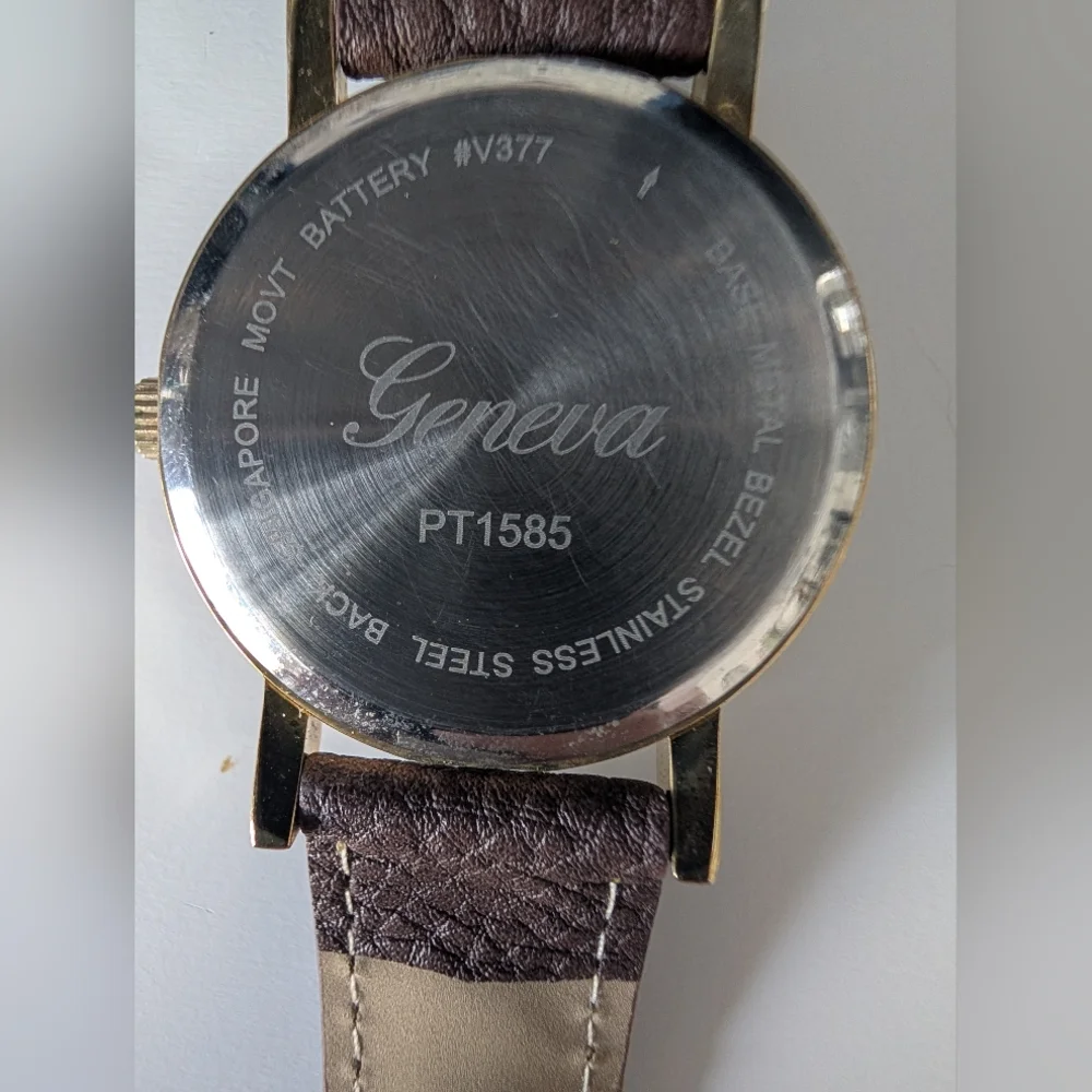 Gold Tone Watch Owl with Gold Glitter Eyes